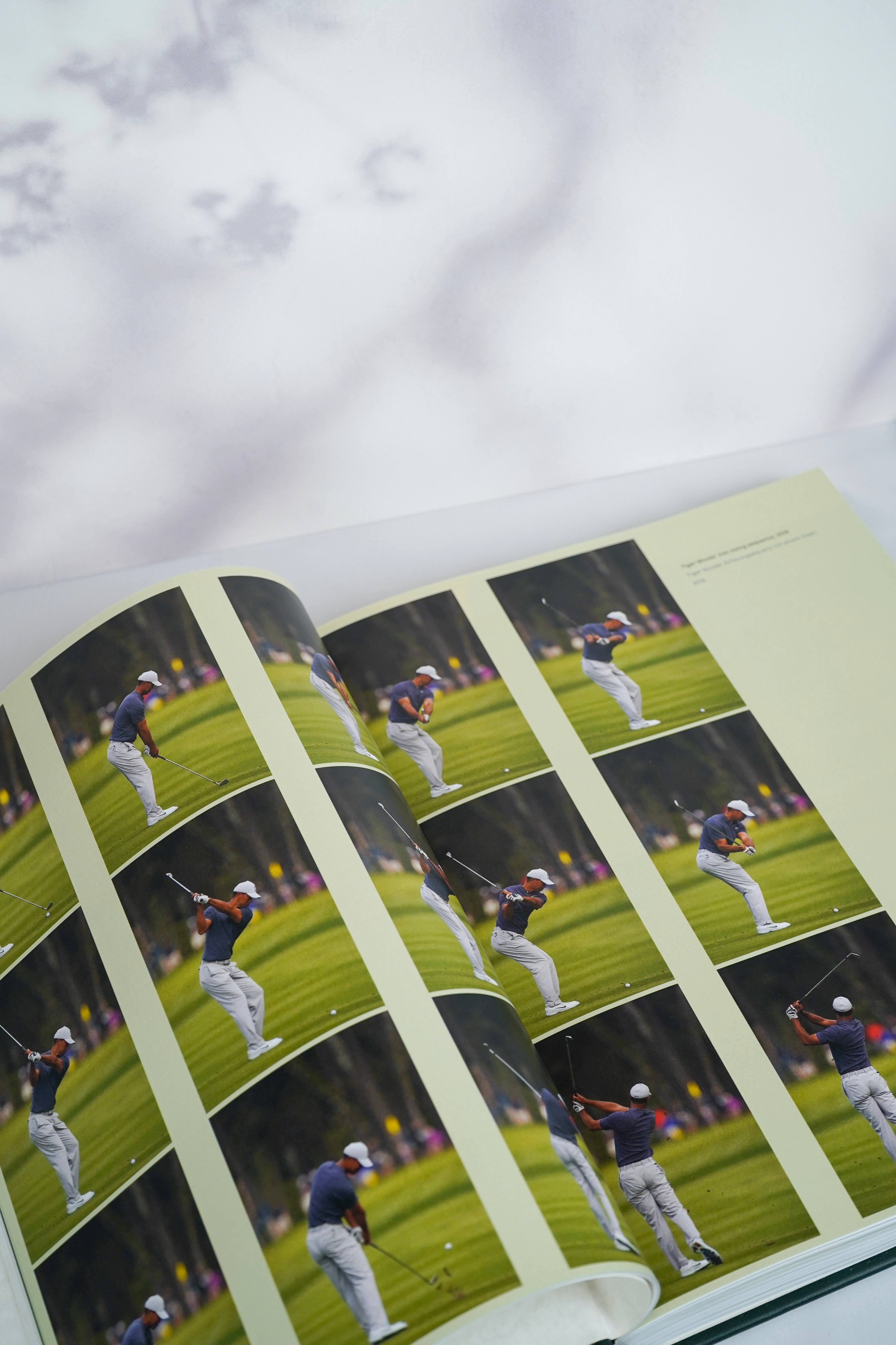 Golf : The Utilmate Book