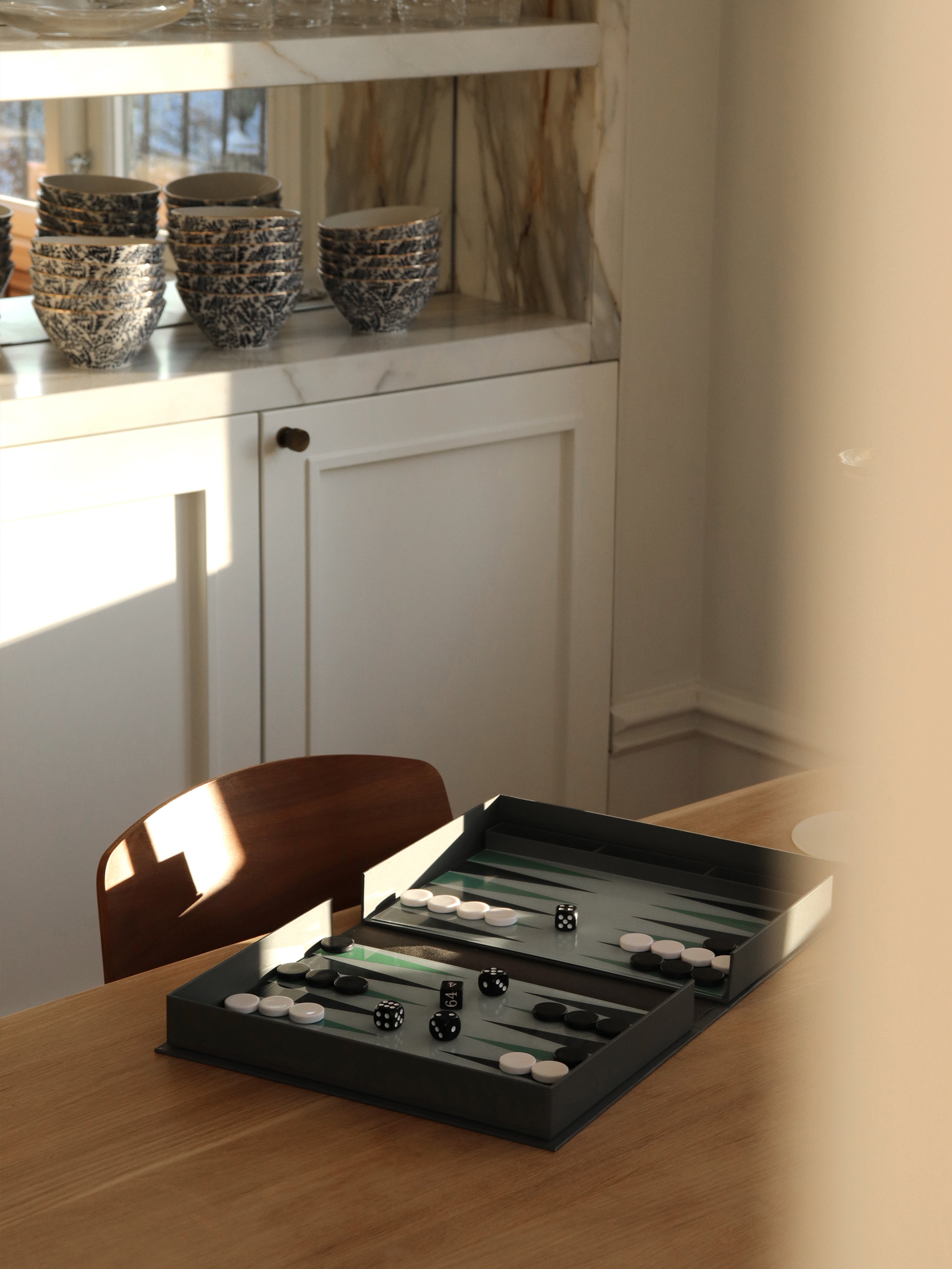 Classic Backgammon