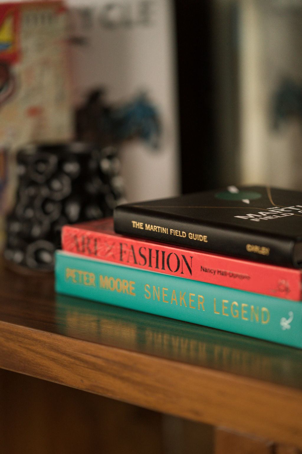 Sneaker Legend: The Designer Who Revolutionized Nike and Adidas